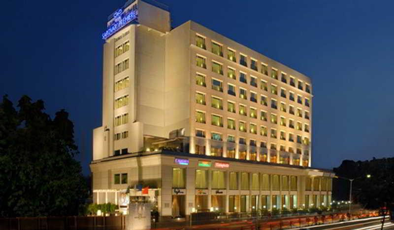 Radisson Mumbai Goregaon Luaran gambar