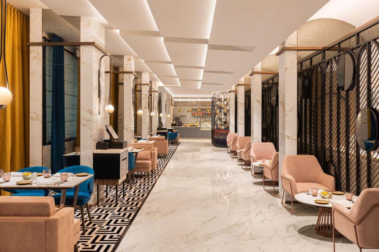Radisson Mumbai Goregaon Luaran gambar