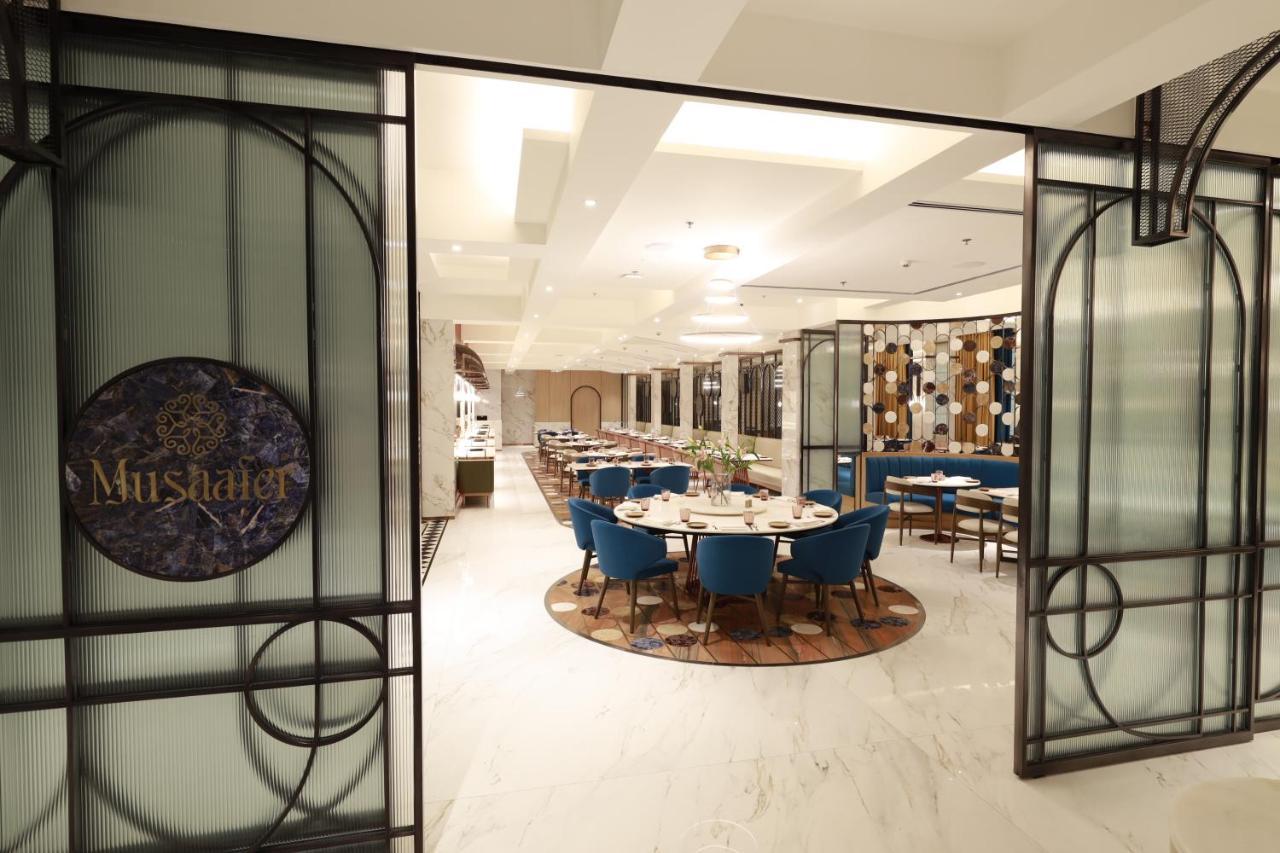 Radisson Mumbai Goregaon Luaran gambar