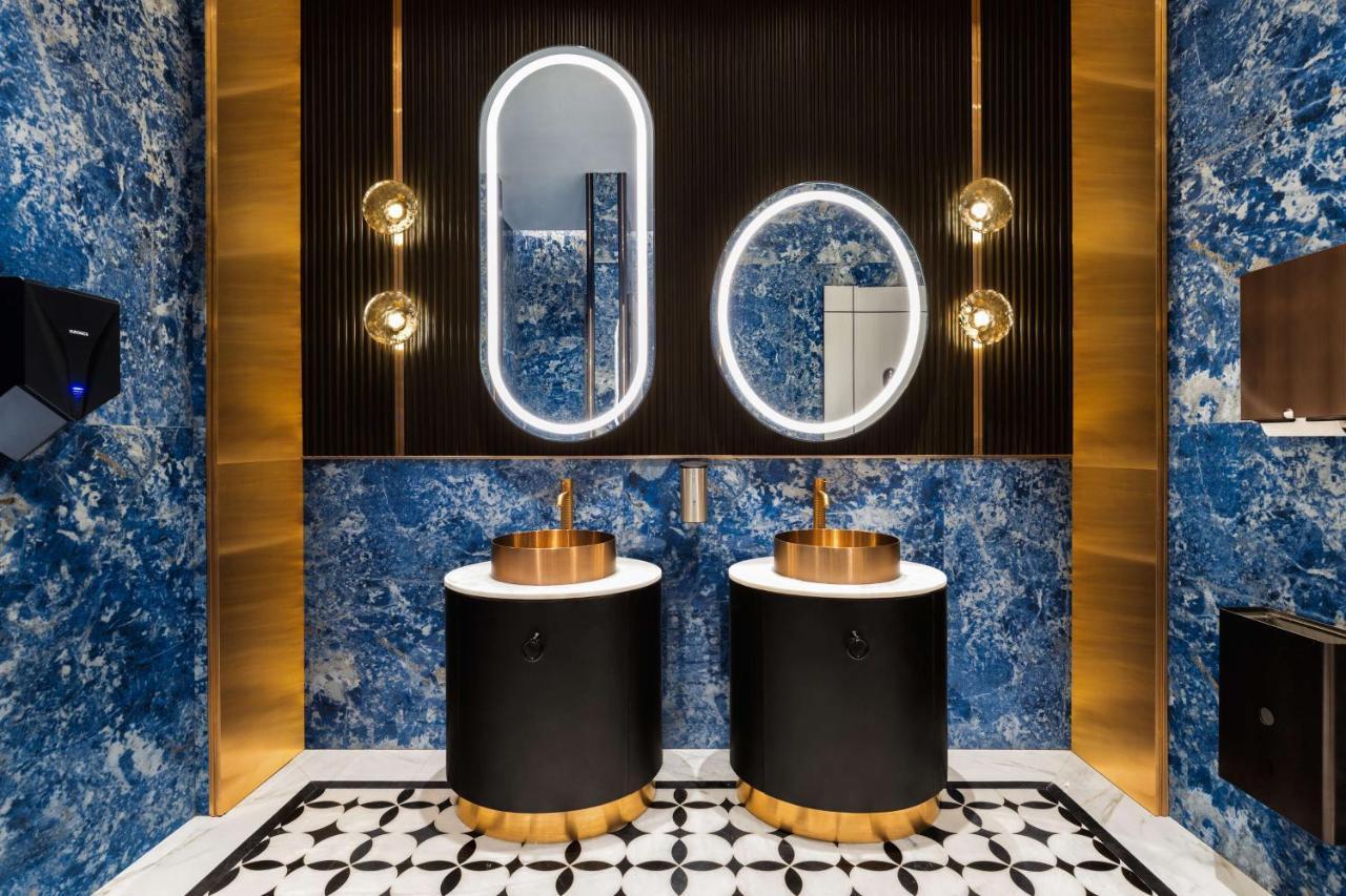 Radisson Mumbai Goregaon Luaran gambar
