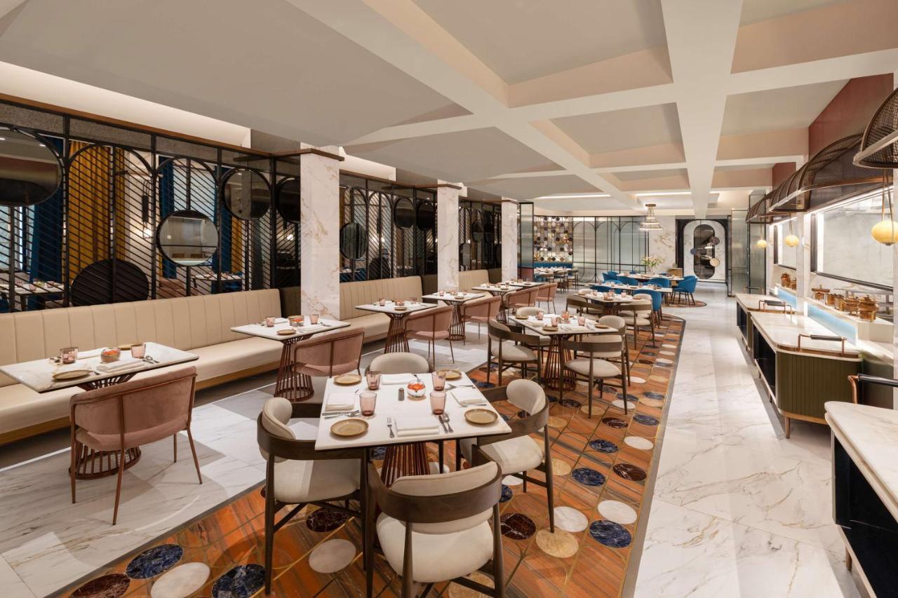 Radisson Mumbai Goregaon Luaran gambar