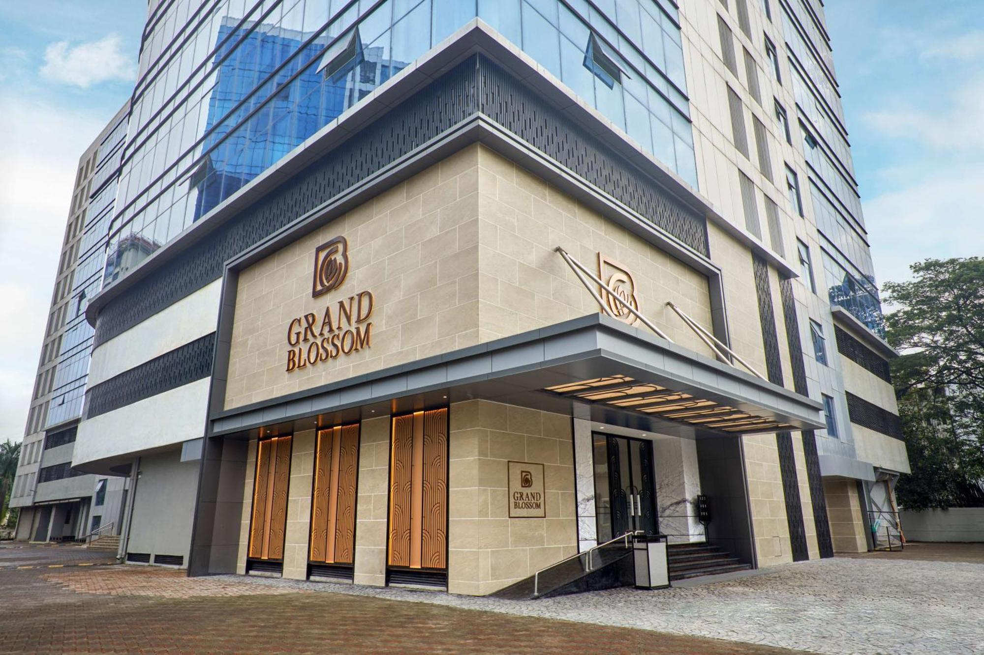 Radisson Mumbai Goregaon Luaran gambar